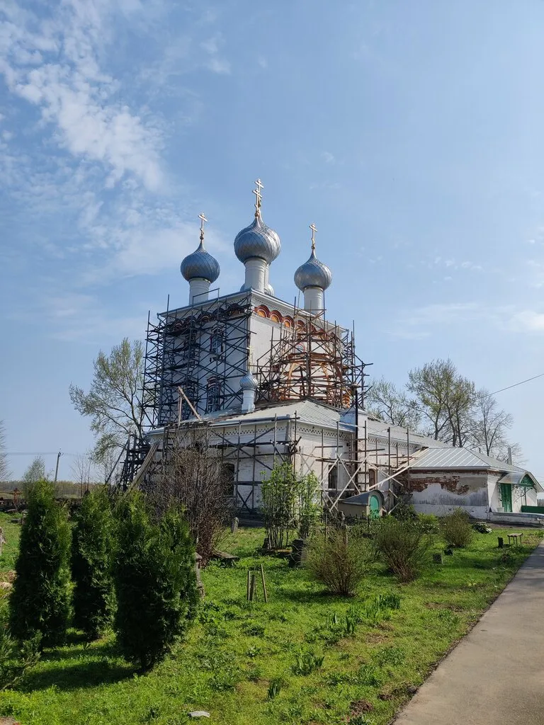 Врата храма